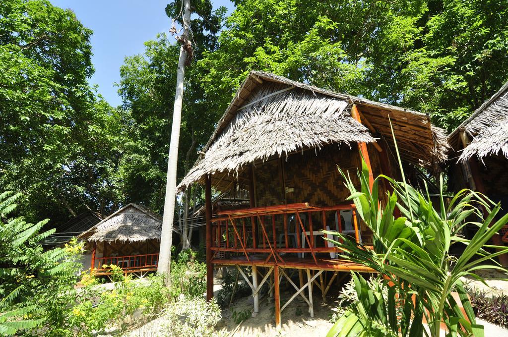 Phutawan Bamboo Resort Ko Phi Phi Exterior foto